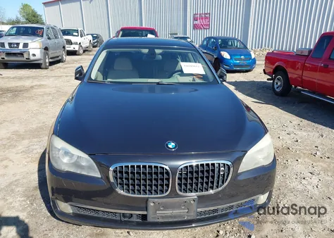 2009 BMW 750Li z USA, uszkodzony, nr VIN WBAKB835X9CY61848
